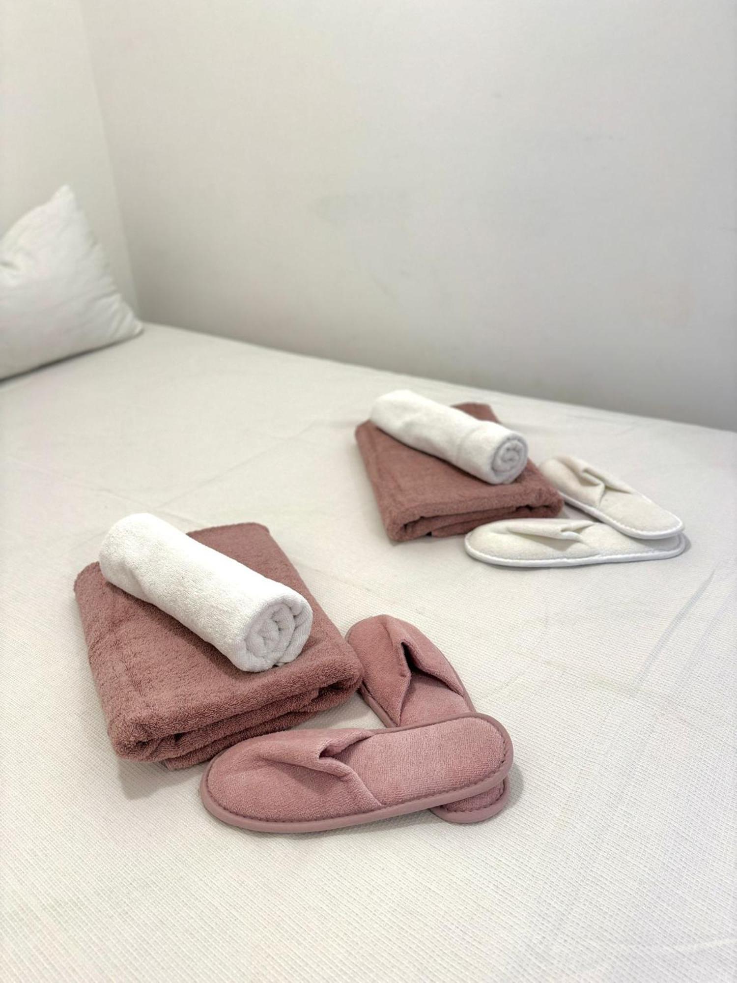 Villa Domgjoni 茨里克韦尼察 外观 照片